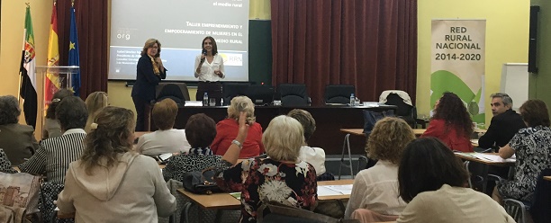 Emprendimiento y empoderamiento de la mujer rural